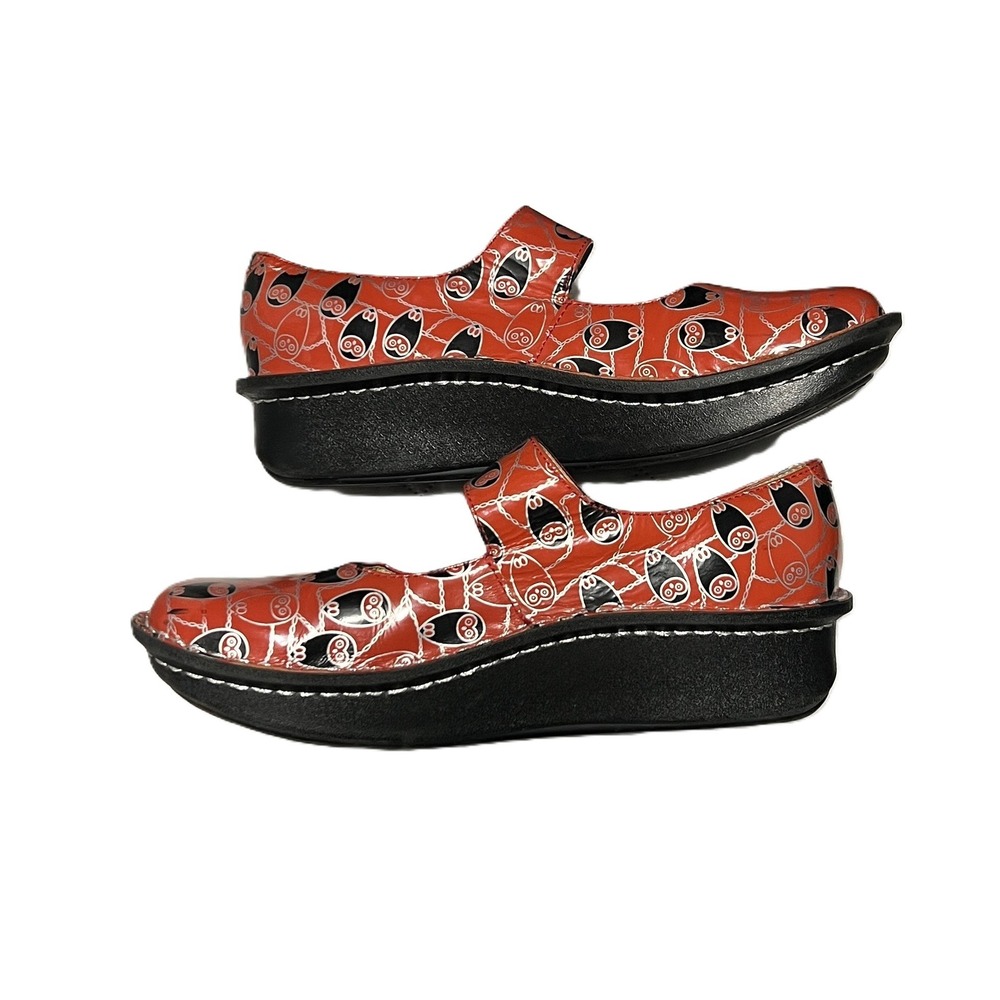 Alegria Paloma Mary Jane Clog in the Coral Owl Print W38 (7.5-8 US) Red/Black - Picture 7 of 8